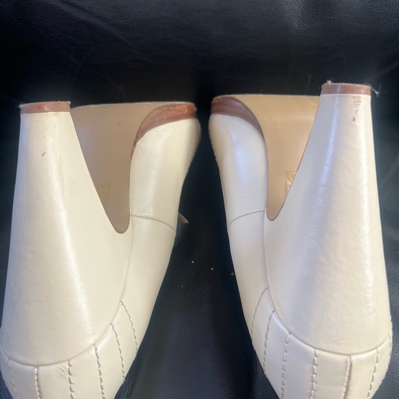 Gabriella Rocha Cream and Black Heels with Red T-Strap Mary Jane - Picture 10 of 12